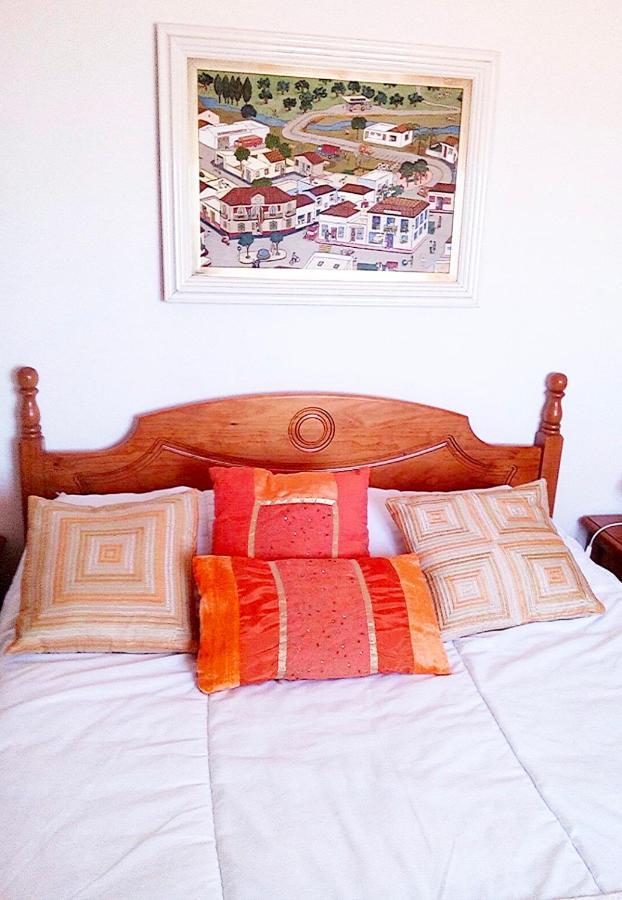 Practico Apartamento A 5 Min Andando De Gibraltar Y El Centro, Frente Al Mar ลาลิเนียเดลากอนเซ็ปซีออน ภายนอก รูปภาพ