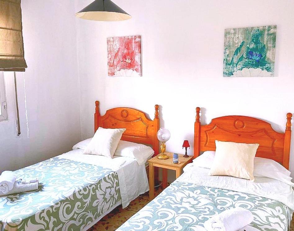 Practico Apartamento A 5 Min Andando De Gibraltar Y El Centro, Frente Al Mar ลาลิเนียเดลากอนเซ็ปซีออน ภายนอก รูปภาพ