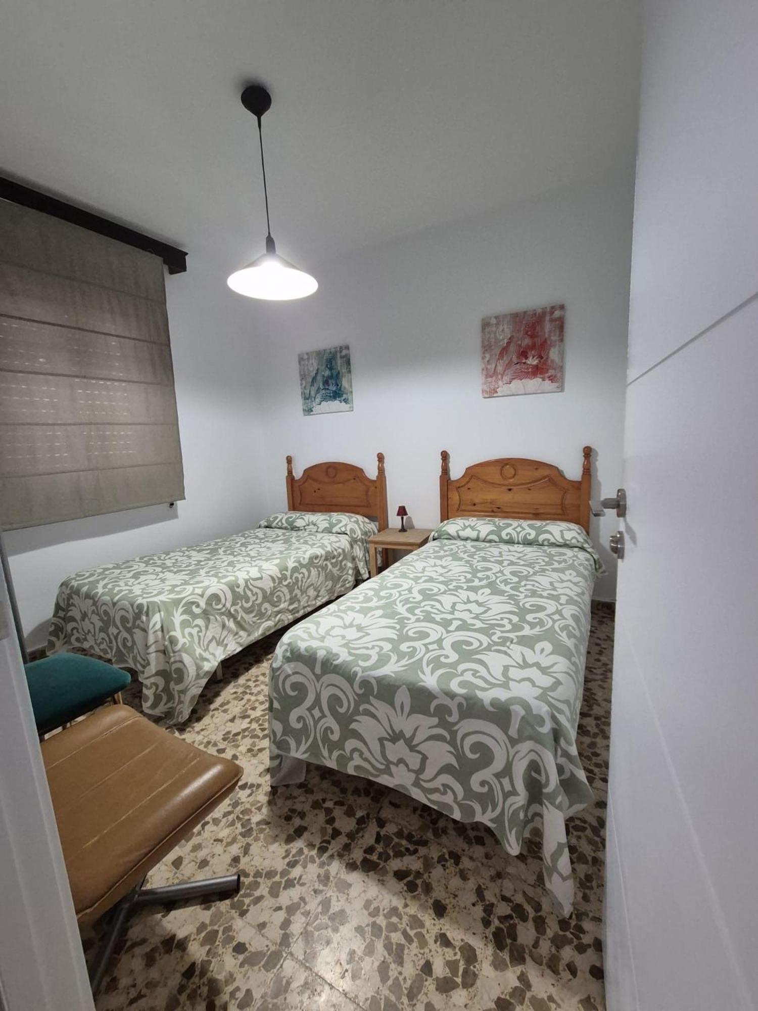 Practico Apartamento A 5 Min Andando De Gibraltar Y El Centro, Frente Al Mar ลาลิเนียเดลากอนเซ็ปซีออน ภายนอก รูปภาพ