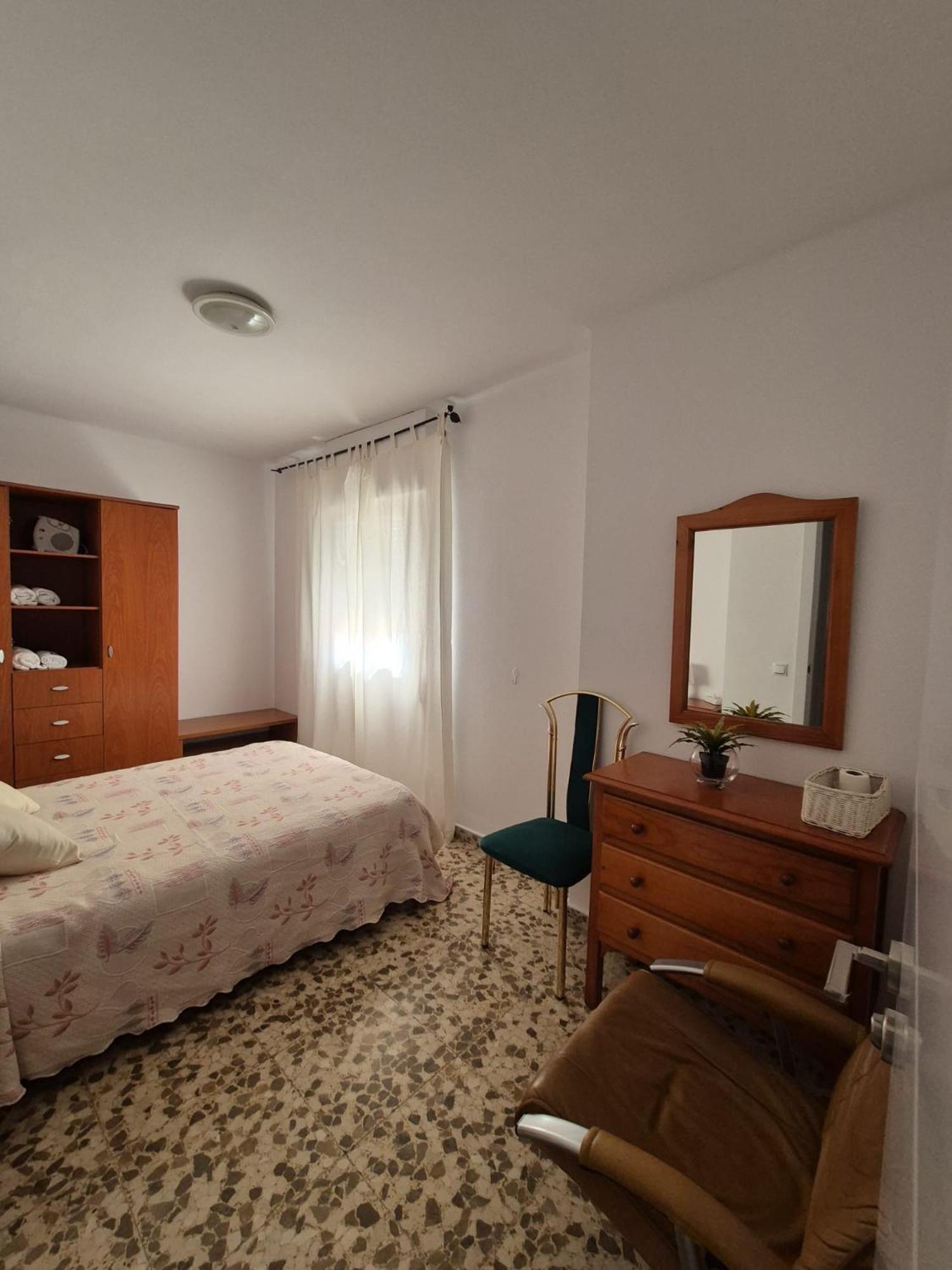 Practico Apartamento A 5 Min Andando De Gibraltar Y El Centro, Frente Al Mar ลาลิเนียเดลากอนเซ็ปซีออน ภายนอก รูปภาพ