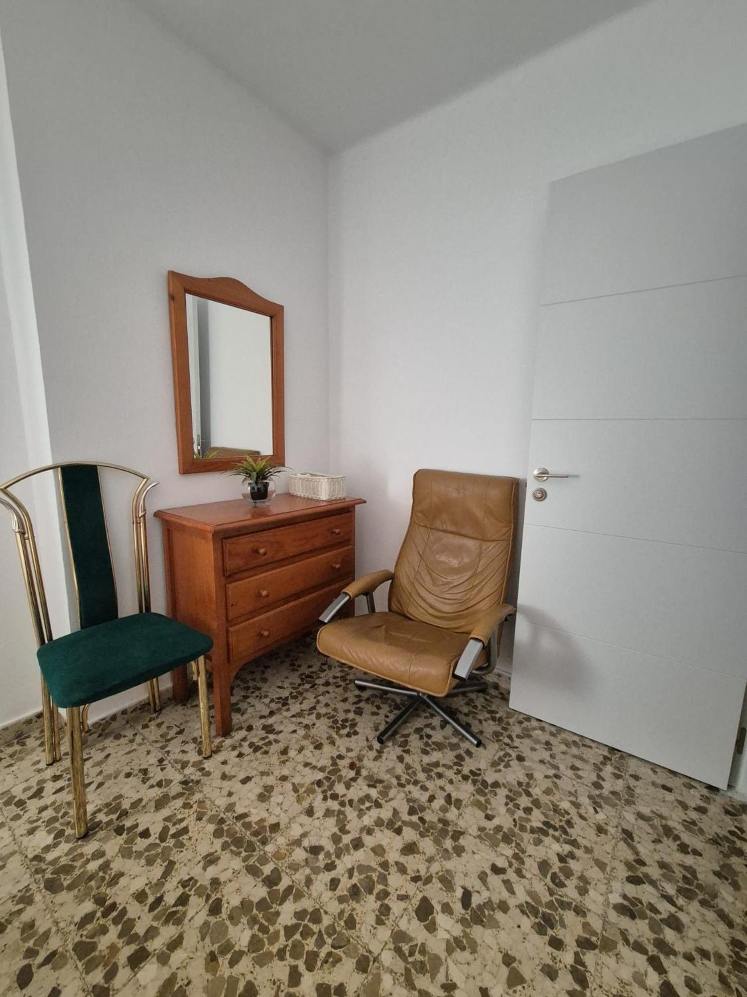 Practico Apartamento A 5 Min Andando De Gibraltar Y El Centro, Frente Al Mar ลาลิเนียเดลากอนเซ็ปซีออน ภายนอก รูปภาพ